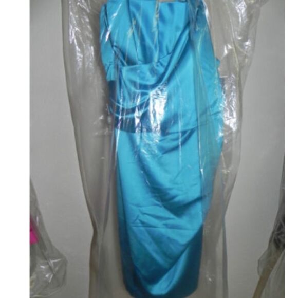 Davids Bridal Dress Plus Size 24 Malibu Blue NWT - Picture 3 of 3